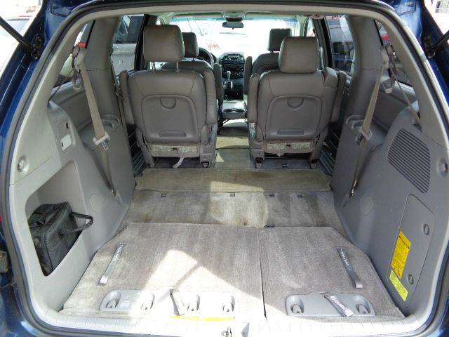 2005 Toyota Sienna LE 7-Passenger 4dr Mini-Van